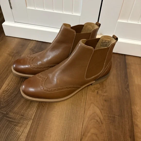 Hush Puppies Brown Leather Heirloom Wingtip Chelsea Boots Size 11