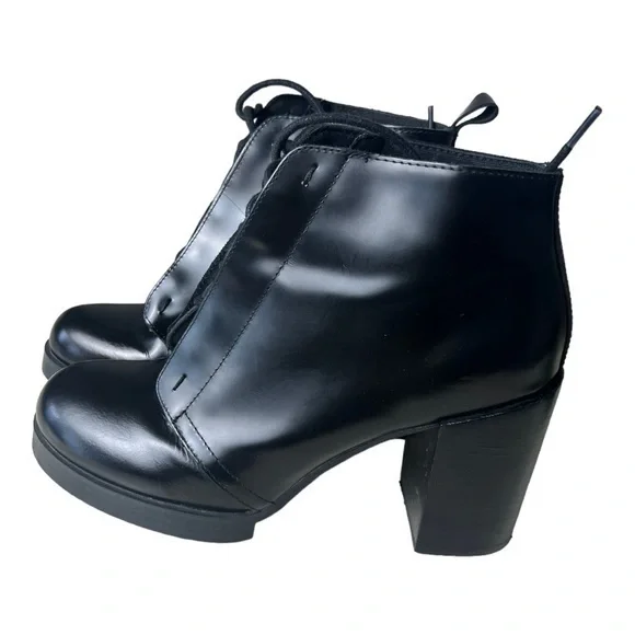 CHEAP MONDAY Black Layer Lace Up Ankle Boot Size 37