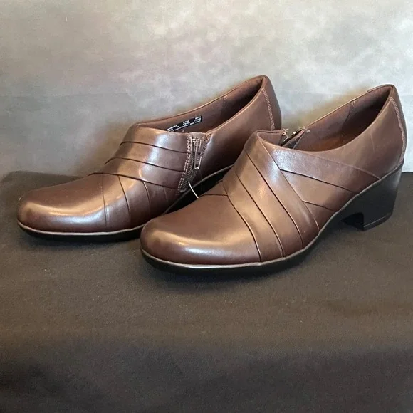 Clarks Hope Roxanne Women's Dark Brown Leather Side Zip Wedge Ankle Bootie Shoes