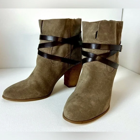 Carlos By Carlos Santana Miles Chunky Heel Leather Ankle Boots Size 10