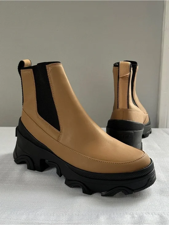 SOREL Brex Platform Chelsea Boot Women’s 9.5 US Tawny Buff Tan Waterproof Rain