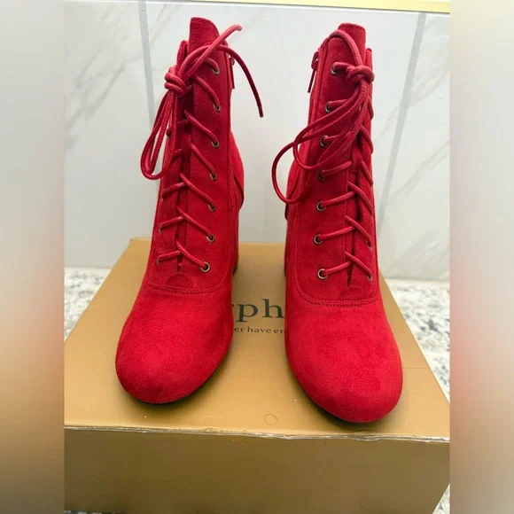 New Perphy‎ Red Lace Up Ankle Chunky Heel Boots - Size 7