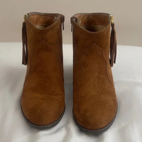 Soda Chestnut Suede Tassel Ankle Boots