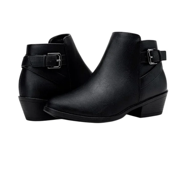 Vepose‎ Black Faux Leather Ankle Boots Low Block Heel Womens Size 9