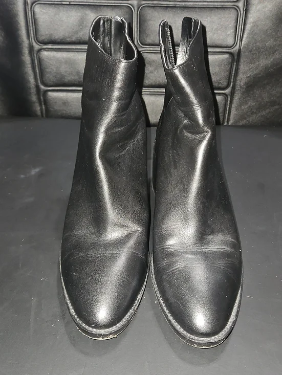 Cole Haan Black Leather Chukka Boots Waterproof Size 9.5 B