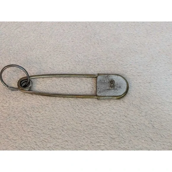 Vintage Risdon Safety Pin Keychain with Number 8 - Collectible Metal Charm