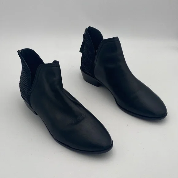 Kenneth Cole Reaction Black Leather and suede women 11.5M casual office retro