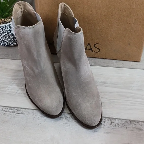 KAANAS Verdello Made in Brazil NEW Anthropologie