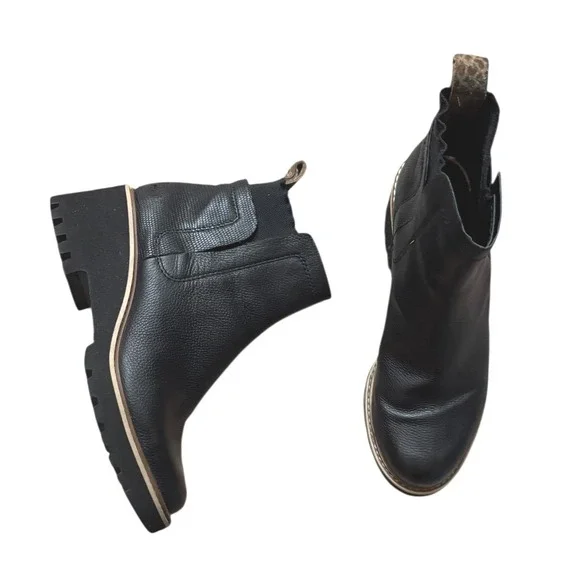 Dolce Vita Huey H2O Water Resistant‎ leather Chelsea Chunky Boots 7.5