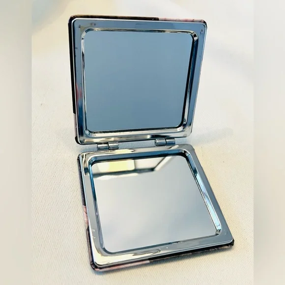 Portable Floral Compact Mirror