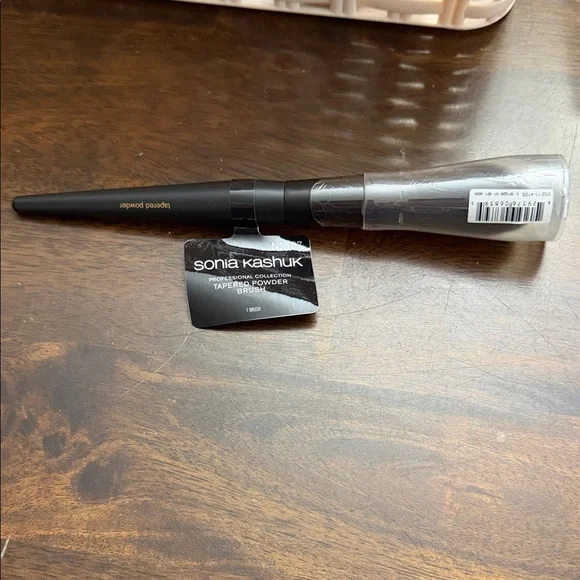 Sonia Kashuk‎ Black Tapered Brush No 107