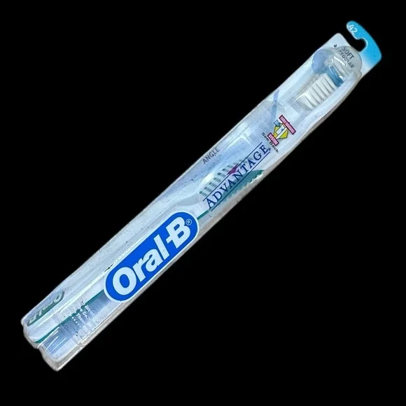 Oral‎ B Toothbrush Advantage Angle 40 SOFT Vintage 1998