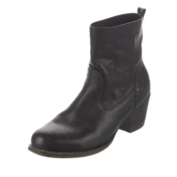 Rag & Bone Black Leather Moto Ankle Heeled Boots Size 39 EU 8.5 US