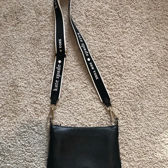 NEW Kate Spade small pebbled leather black Rosie crossbody purse. Brand new