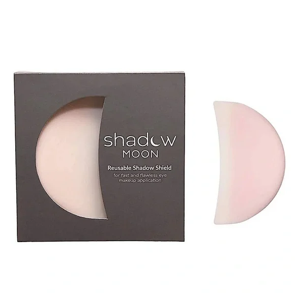 NWT: ShadowMoon - Reusable Shadow Shield!