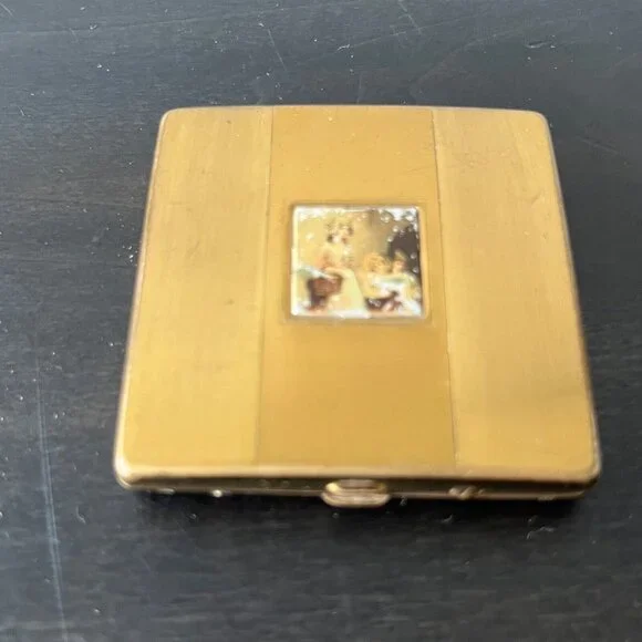 Gold Yardley Powder Compact Family Scene Vintage 1950s