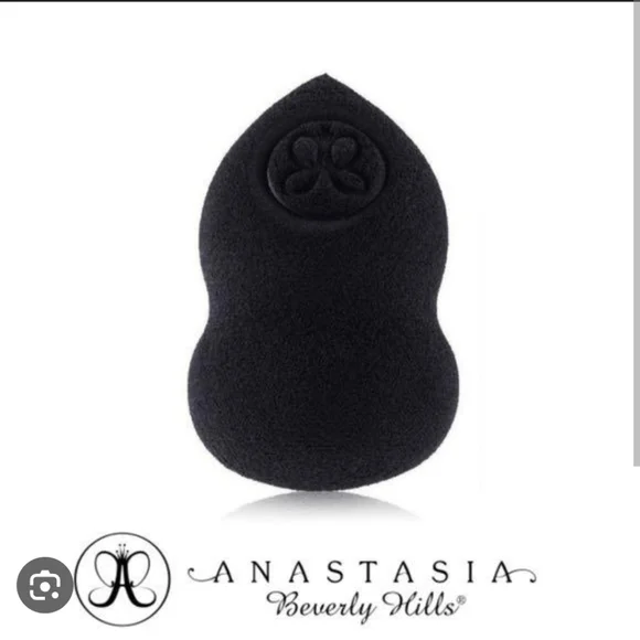 Anastasia Beverly Hills Black Beauty Sponge