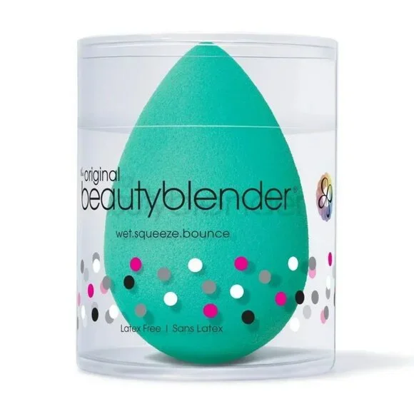 4/$20 NWT BEAUTYBLENDER ORIGINAL Makeup Sponge for Foundations, Powders