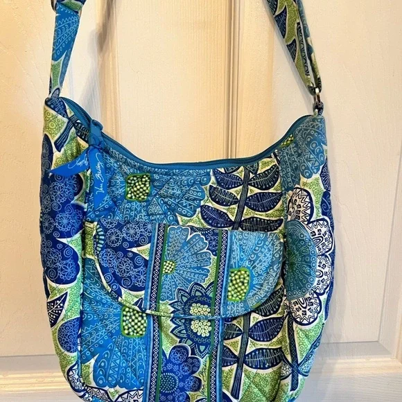 Vera Bradley Clare Lizzy Crossbody Bag Doodle Daisy w/Magnetic pocket purse