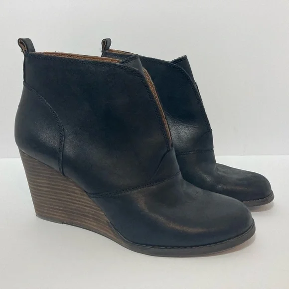 Lucky Brand Yinan black Leather wedge ankle boots booties womens size 10