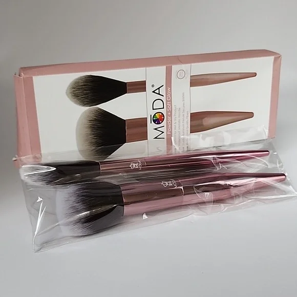 Moda Powder + Soft Glow Brush Set in Rose Gold