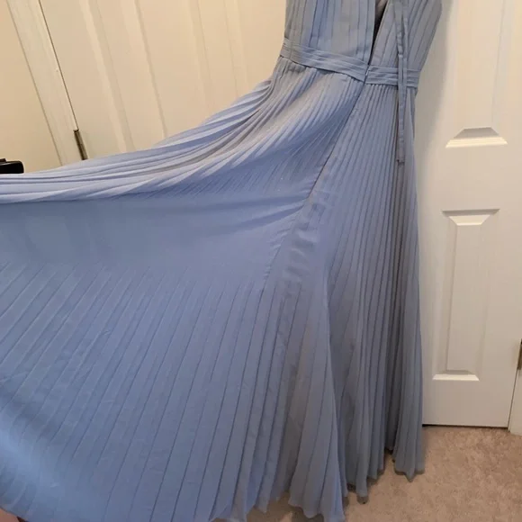Beautiful Blue prom dress with Pleated skirt