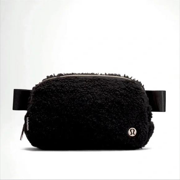 Lululemon Black Fleece Everywhere Belt Bag New With Tags