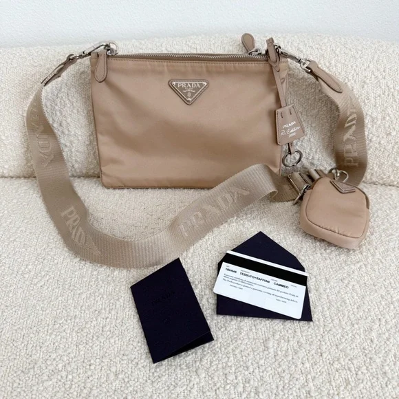 Prada Re-Edition 2000 Shoulder Bag | Cammeo Beige
