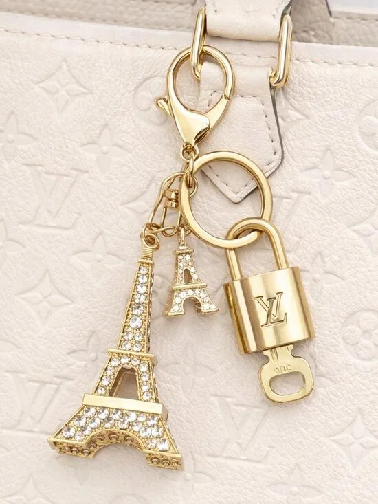 Authentic Louis Vuitton Padlock Gold 🔒 Key Set + Unbranded Keychain Charm