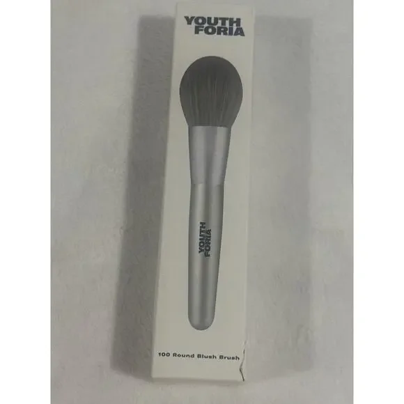 Youthforia 100 Round Blush Brush New in Box