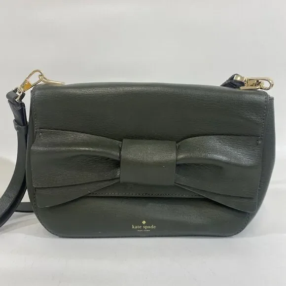 Kate Spade New York Olive Drive Hetty leather crossbody bag In Loden‎ Green Bow