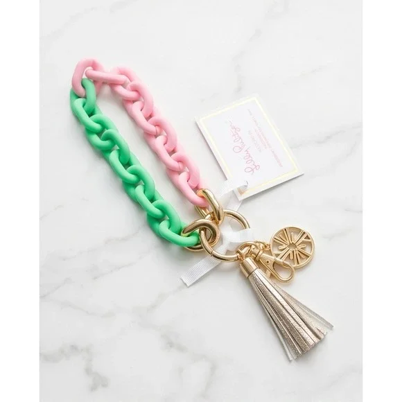 Lilly Pulitzer Keychain Spearmint Green Conch Shell Pink Resin Link Tassel New