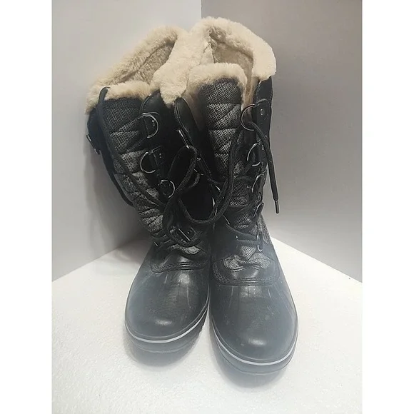 J B U Boots Women 7.5