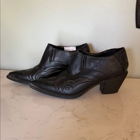Roper Black Western Ankle Booties with Low Block Heel