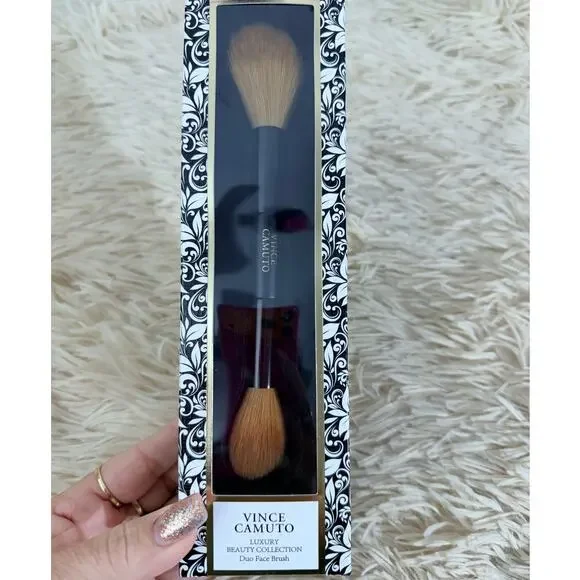 Vince Camuto Duo Face Brush Luxury Beauty Collection Double Ended Powder Cream