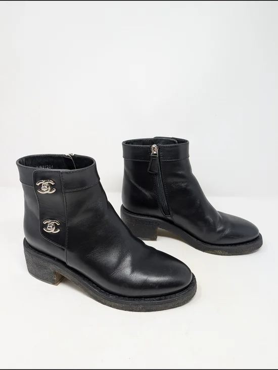 Chanel Turnlock Ankle Boots Booties Black Leather Size 36