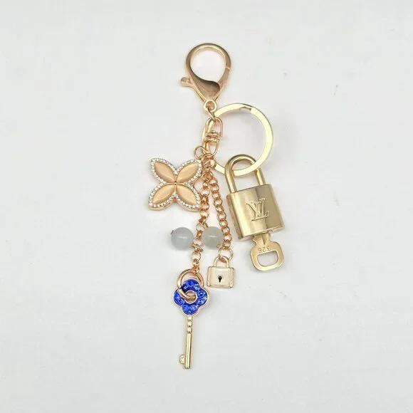 Authentic Louis Vuitton Gold Lock & Key 🔑 Bag Charm w/ Unbranded Charm