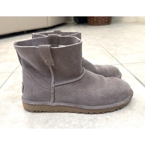 UGG Women's Classic Unlined Mini Perf Boots 1016852 Size 7 Gray Comfort Outdoor