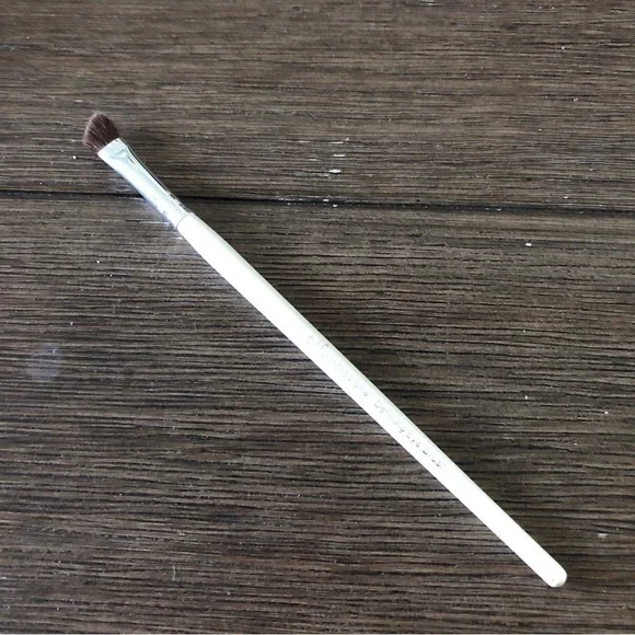 ELF Make-up Brush: Defining Eye Brush