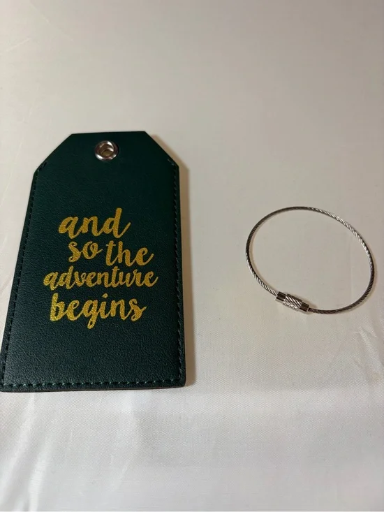 Casmonal 'And so Adventure begins' faux leather luggage tag dark green