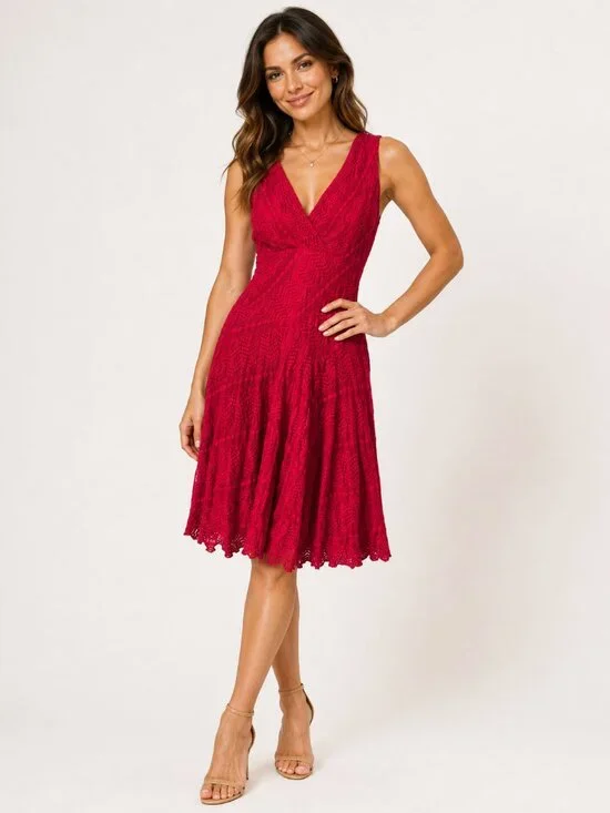 Rabbit Rabbit Rabbit Red Sleeveless V-Neck Lace Midi Dress