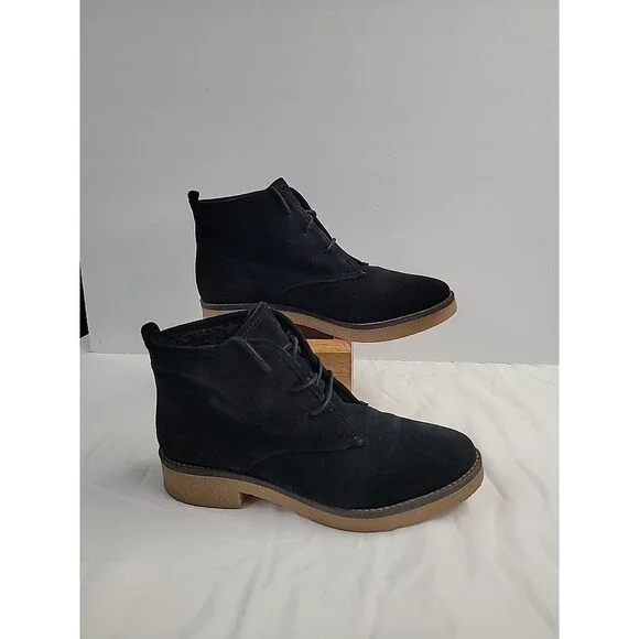 Matt Bernson Women’s 9.5 Black Suede Lace Up Ankle Boots 3/4 Heel‎ Portugal Made