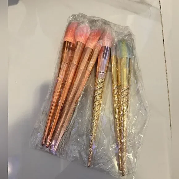 Cute make-up brushes #16