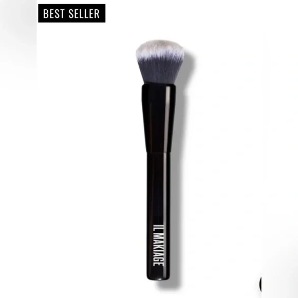 IL MAKIAGE FOUNDATION BLENDING BRUSH #100