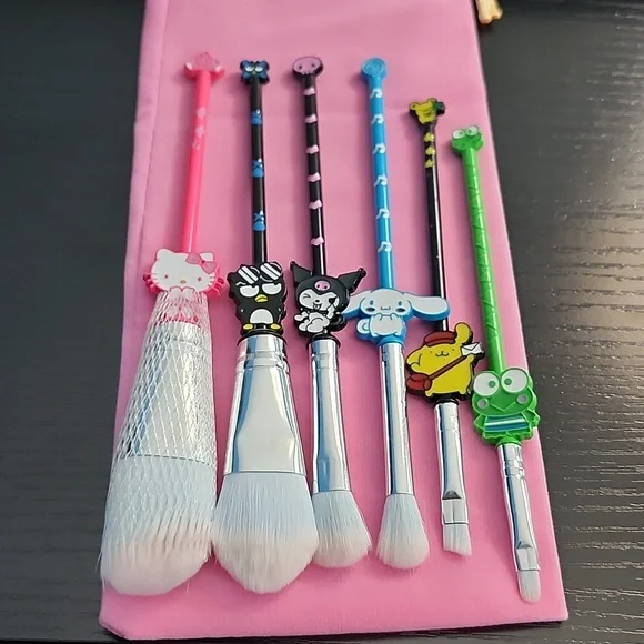 Sanrio Makeup Brush Set