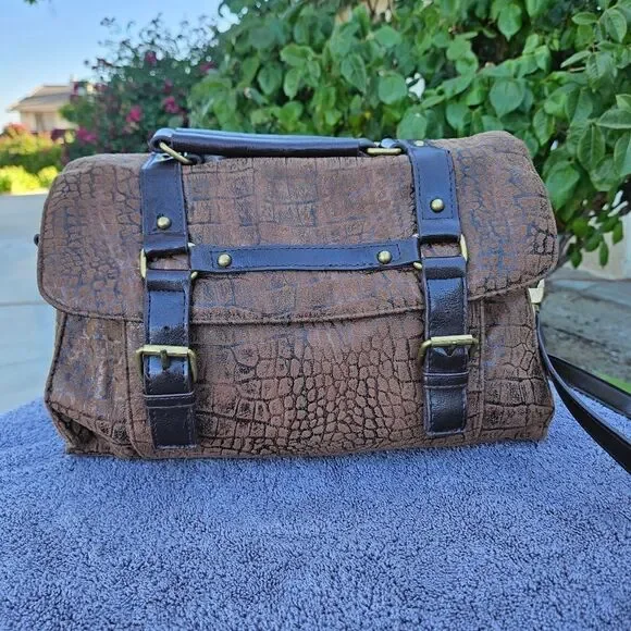 Black Rivet crossbody bag