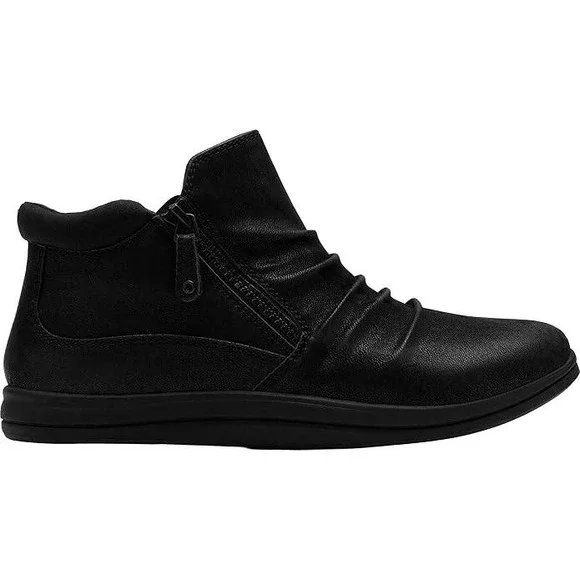Clarks Cloudsteppers Breeze Path Black Ankle Boots Womens Size 7.5 Zip Booties