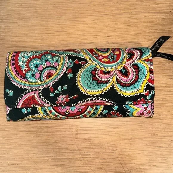 Vera Bradley Women's Paisley Wallet Multicolor Credit Card Holder