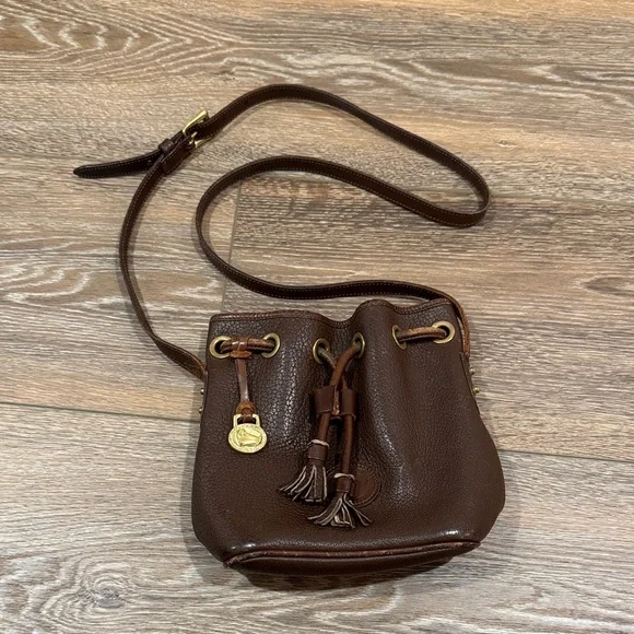 Vintage Dooney & Bourke Pebble‎ Grain Drawstring Purse