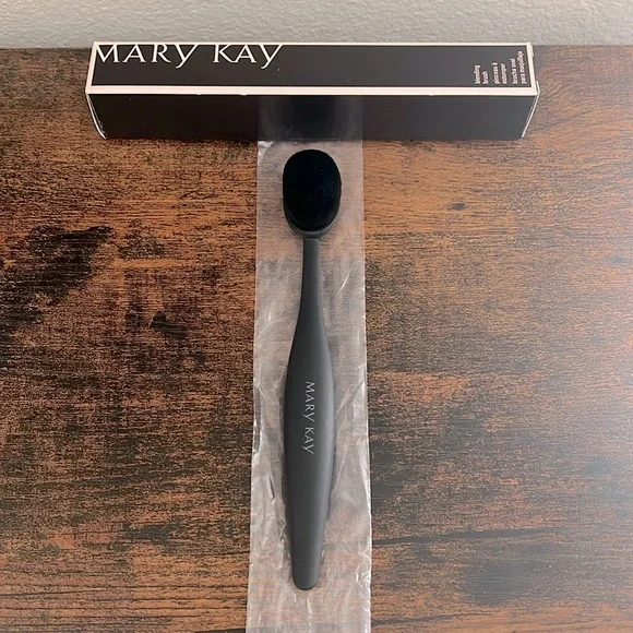 Mary Kay Blending Brush